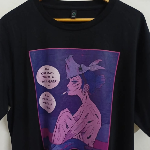 Vintage graphic t-shirt with women print - Picture 2 of 5